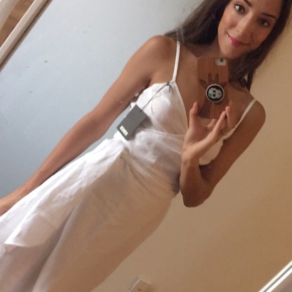 🍓SOLD🍓Reformation lucilia linen wrap dress - Picture 5 of 7