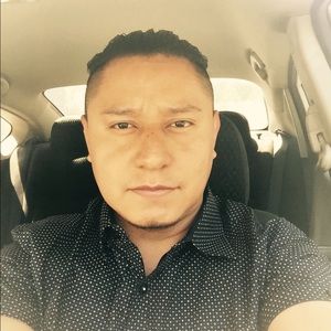 Meet your Posher, Ernesto