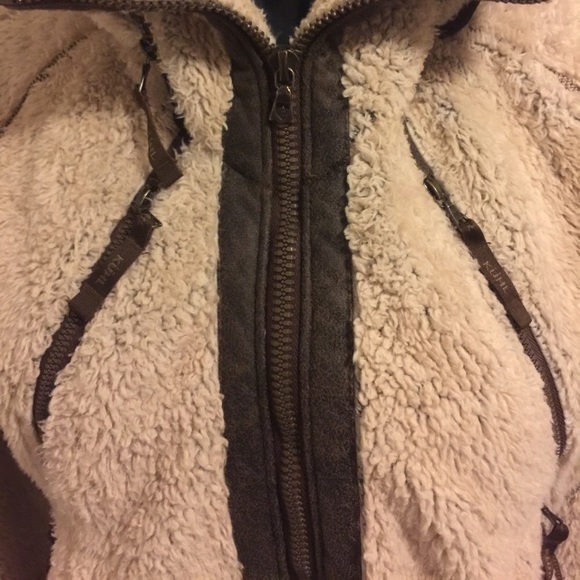🚫SOLD🚫 KUHL Women's Fleece Flight Jacket - Picture 6 of 6