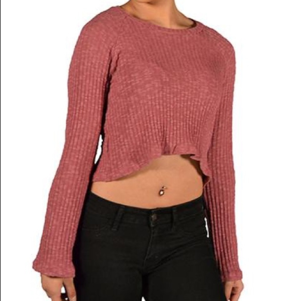 Long sleeve sweater crop top