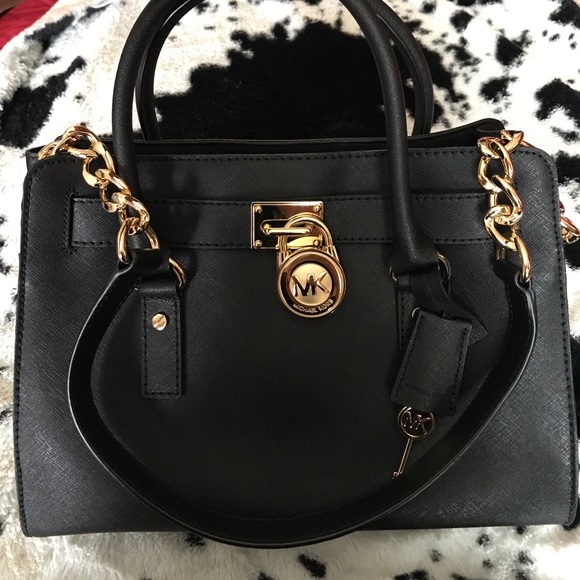Michael Kors Hamilton Bag - Picture 2 of 8