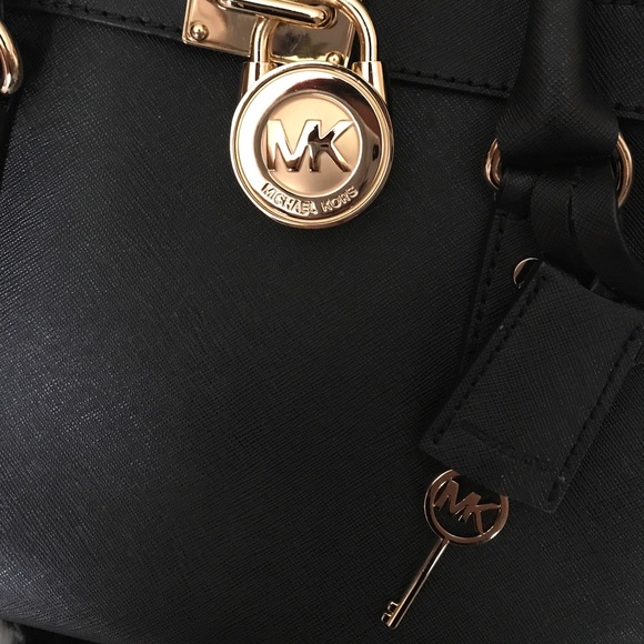 Michael Kors Hamilton Bag - Picture 6 of 8