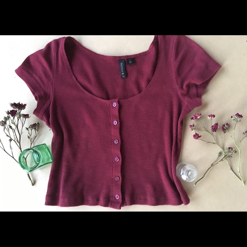 •Red Button down CROP TOP•