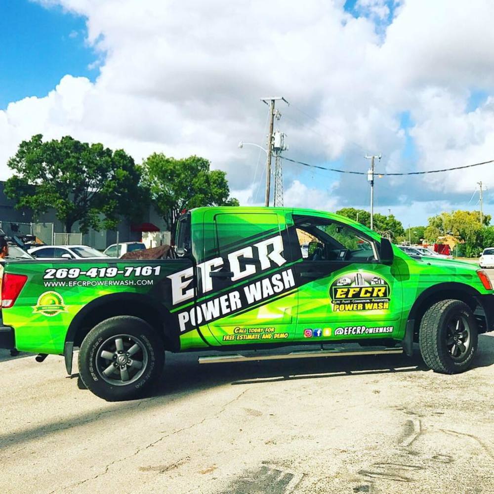 Meet your Posher, D-antoinette