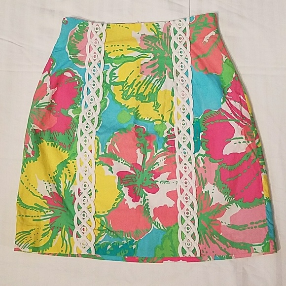 Like New Lilly Pulitzer 2 pcs skirt and top - Picture 3 of 6