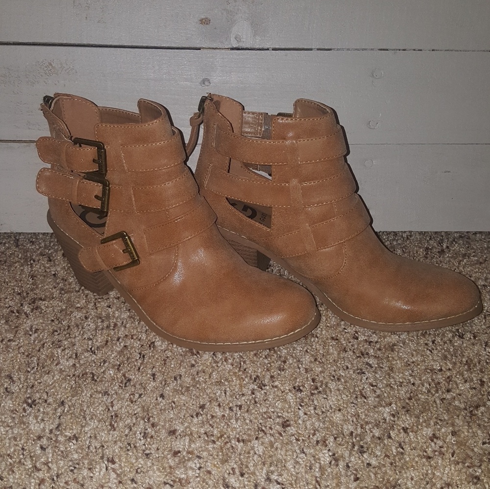 Guess booties - Picture 2 of 5