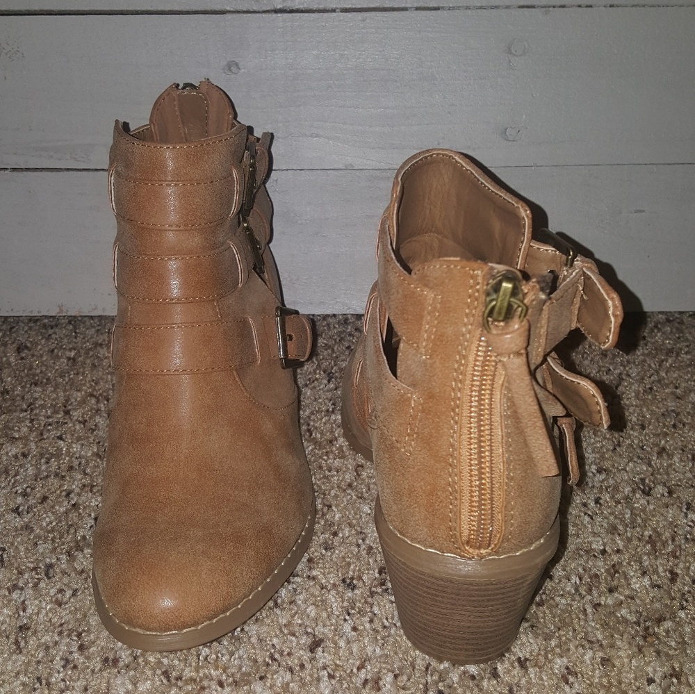 Guess booties - Picture 3 of 5