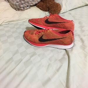 Nike Flyknit Racers