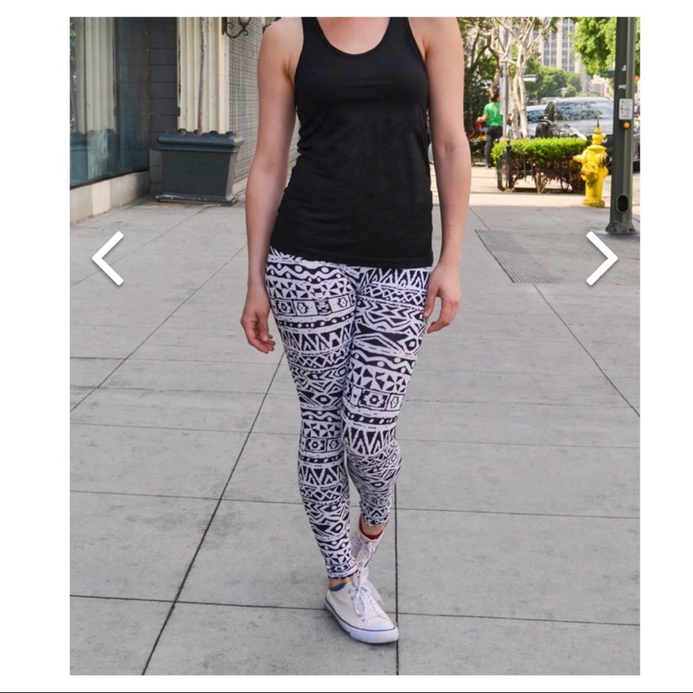 NWOT SANTA FE PRINT LEGGINGS - Picture 5 of 5