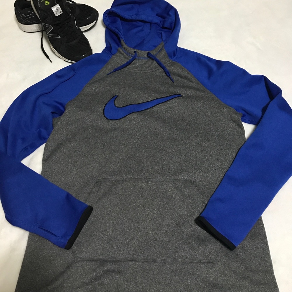 Nike hoodie🔥FINAL PRICE DROP🔥