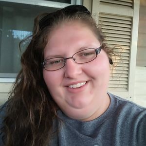 Meet your Posher, Katelyn