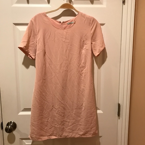 Kimchi Blue T-shirt Shift Dress (blush) - Picture 1 of 4