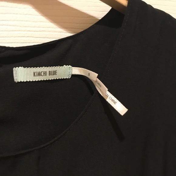 Kimchi Blue T-Shirt Shift Dress (black) - Picture 3 of 4