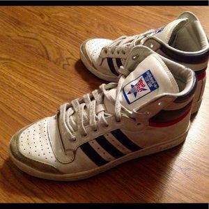 Adidas Top Ten Hi-tops🖤🖤🖤🖤