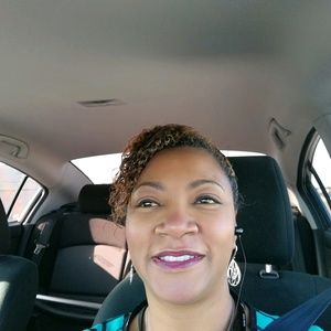 Meet your Posher, Marcia