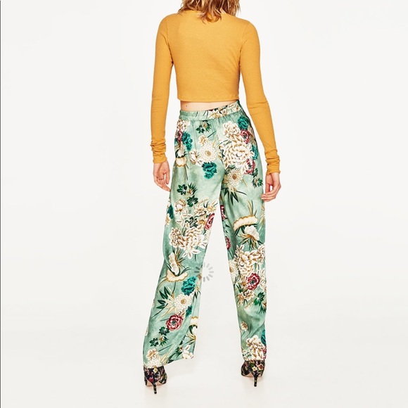 GORGEOUS ZARA NWT FLORAL PANTS TROUSERS PAJAMAS - Picture 3 of 8
