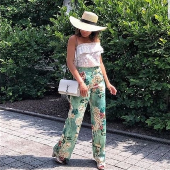 GORGEOUS ZARA NWT FLORAL PANTS TROUSERS PAJAMAS - Picture 5 of 8