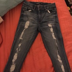 Express jeans distressed size 8