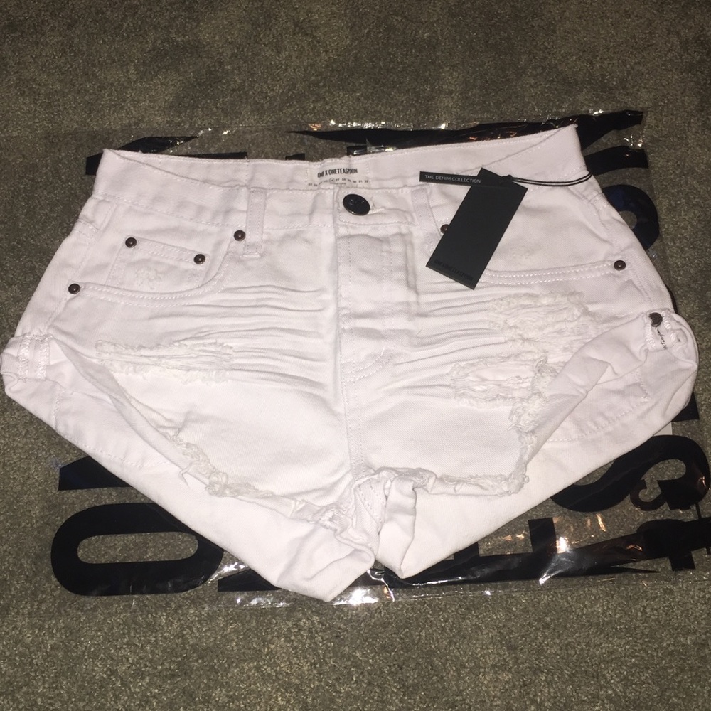 🎃SOLD🎃 One Teaspoon White Beauty Bandit