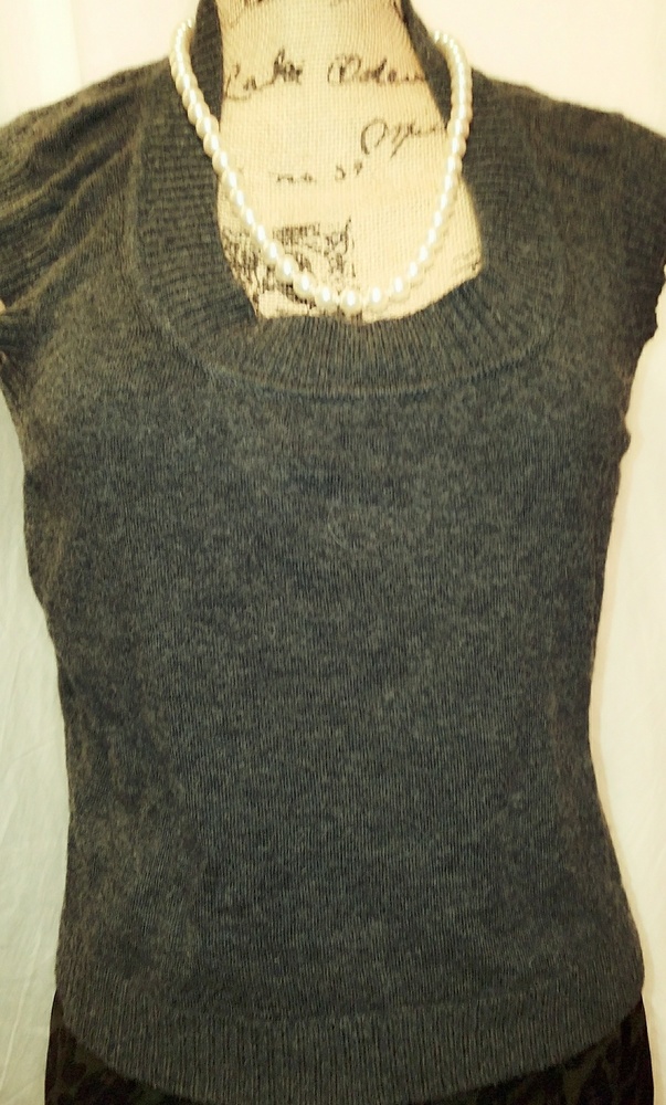 Express Sweater vest - Picture 2 of 2