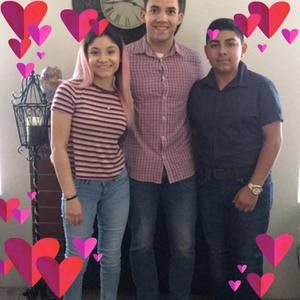 Meet your Posher, Saira