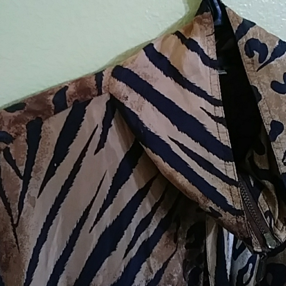 Vintage Fuda International, Windbreaker