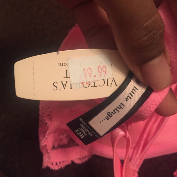 Victoria Secret bra - Picture 3 of 3