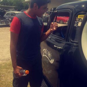 Meet your Posher, Daniel