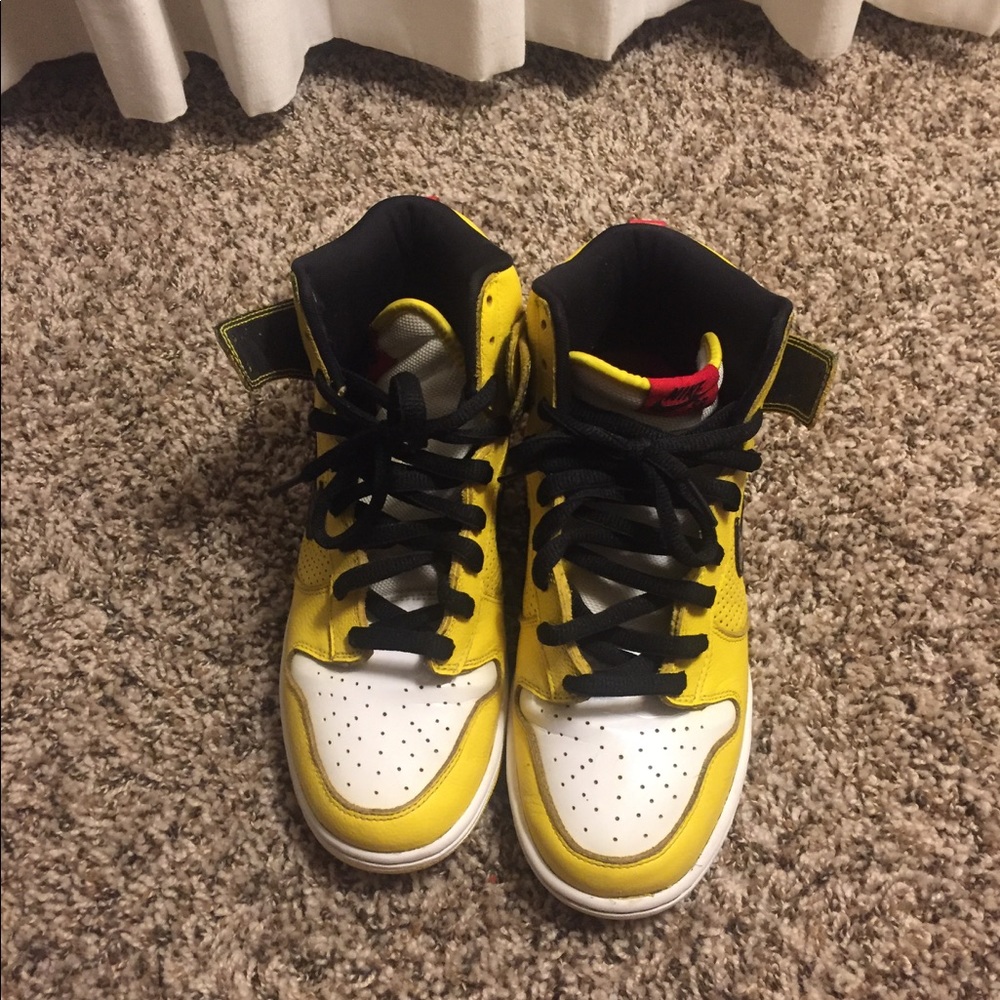 Wet Floor Dunks '09
