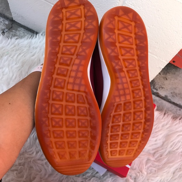 NIKE MENS LEATHER sz 7,7.5,8.5,9.5,10.5,11.5,12 - Picture 5 of 7