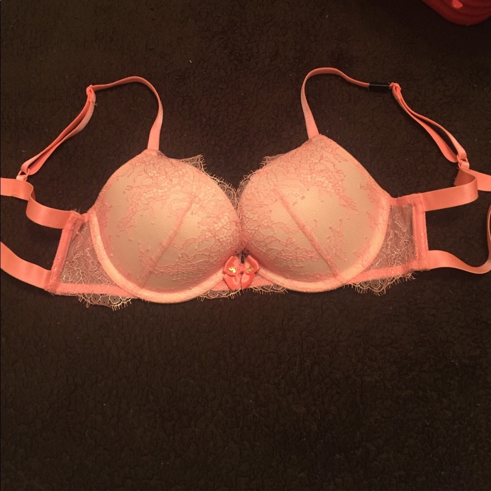 Victoria Secret bra