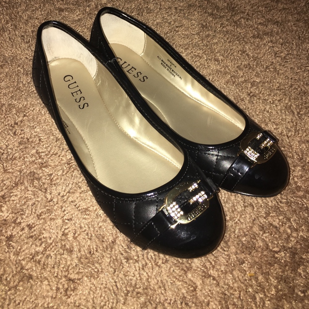 GUESS SHOES !