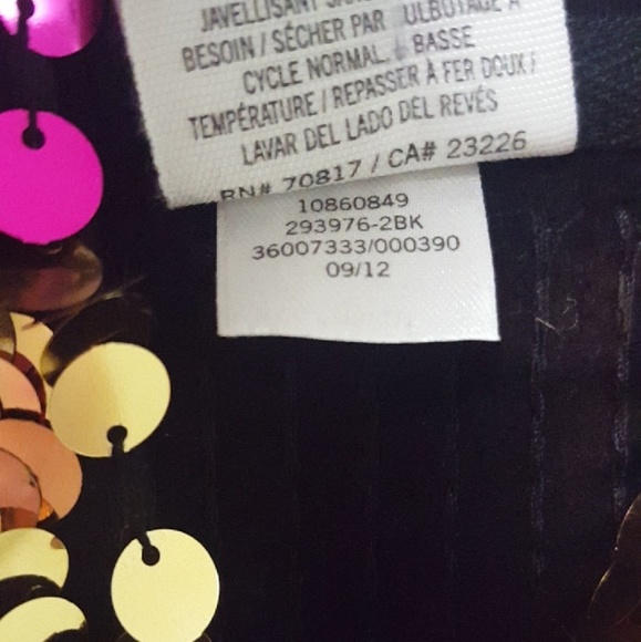 🎉SOLD🎉RARE VS PINK Sequin Fashion Show Hoodie - Picture 5 of 5