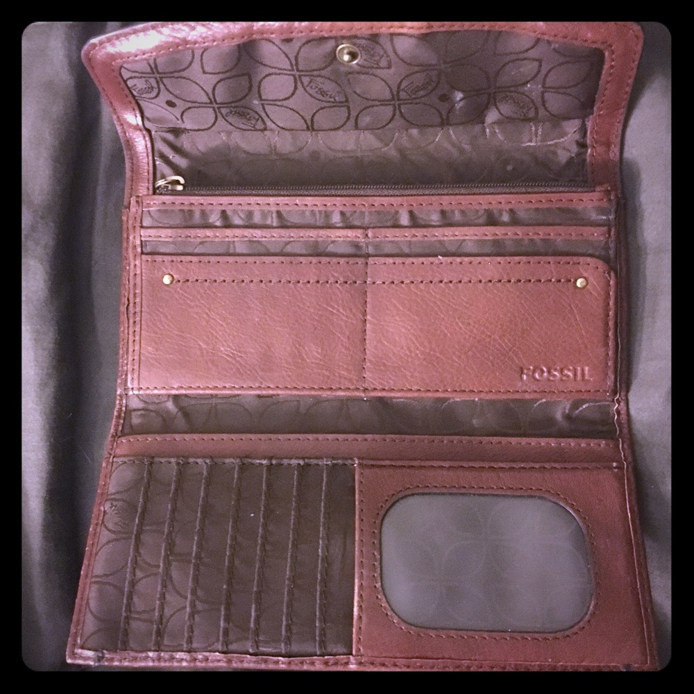 Fossil Wallet