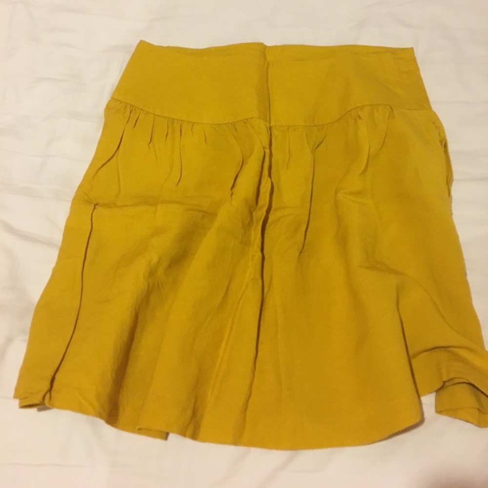 Yellow skirt