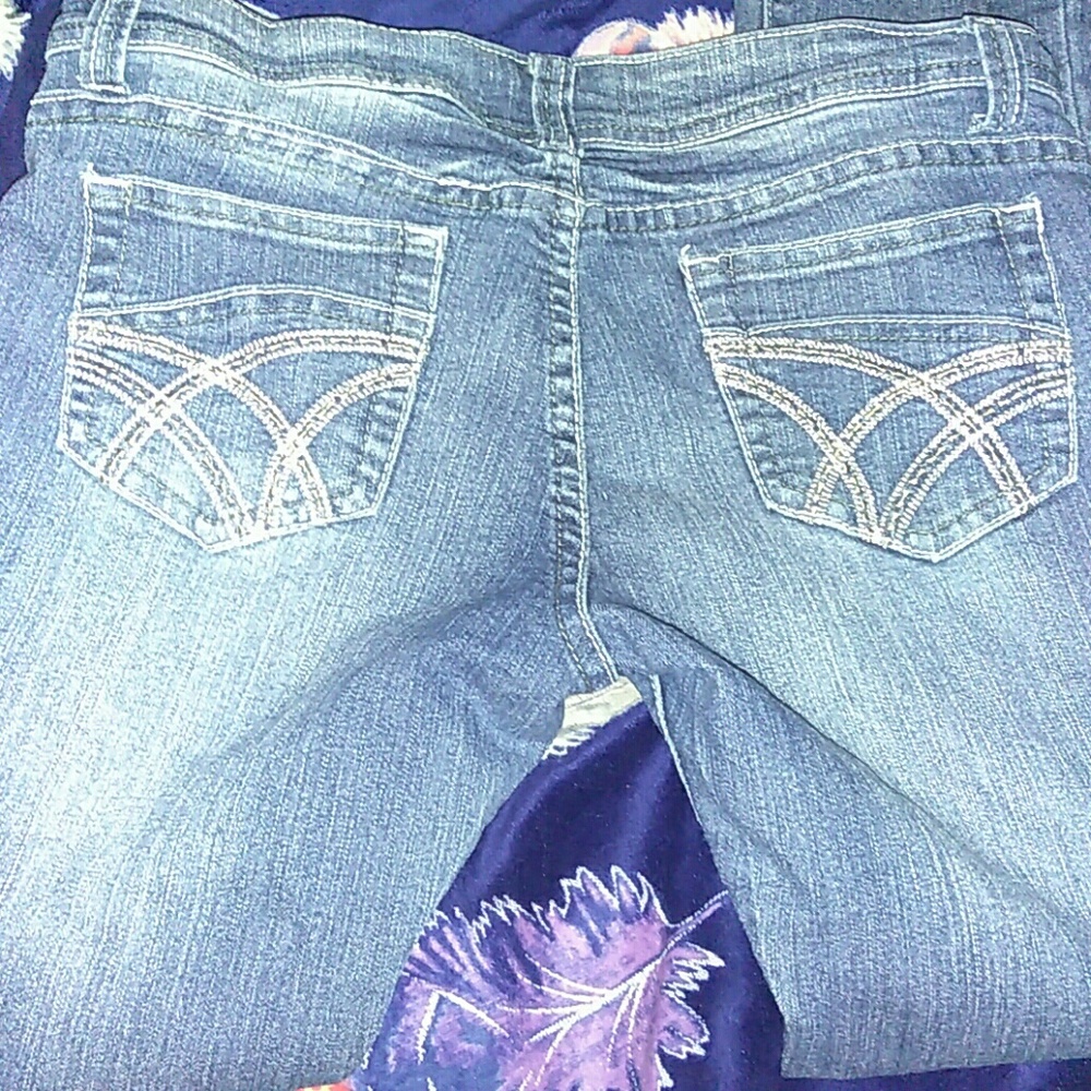 Size 11 Shady Lady Skinny Jeans