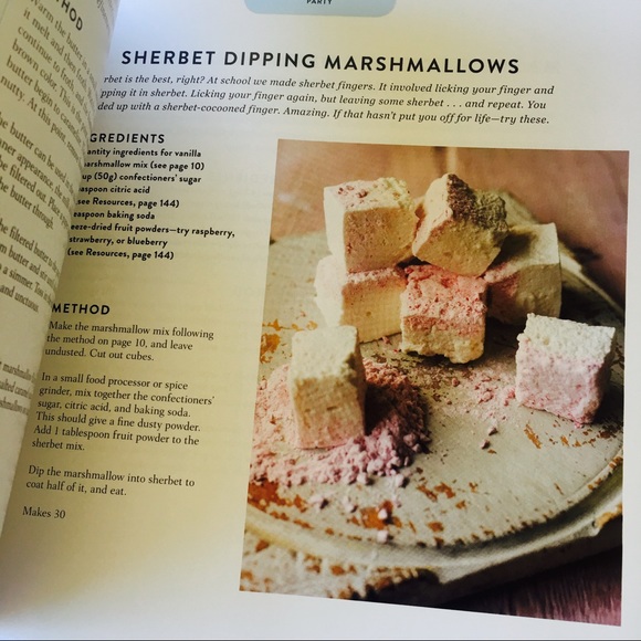 Marhmallows cookbook 100 recipes treats book - Picture 4 of 5