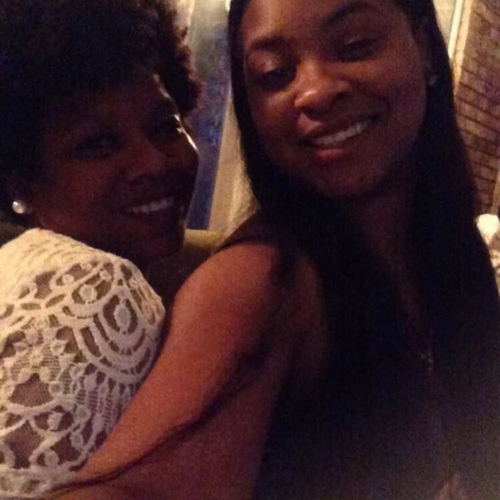 Meet your Posher, Dahnae