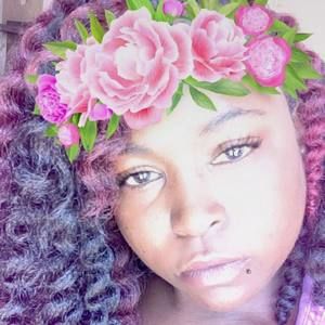 Meet your Posher, Lafayette