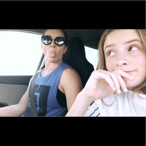 Meet your Posher, Sydney