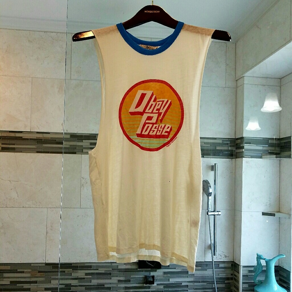 Obey muscle shirt size Small