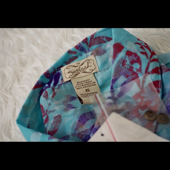 Leaf Print Cute Top - Picture 4 of 4