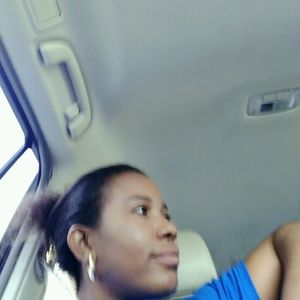 Meet your Posher, Chinwe