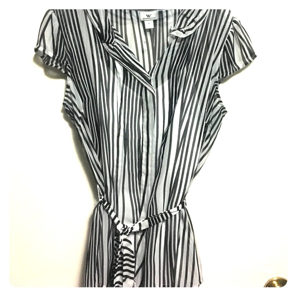 Black and white blouse. Sheer blouse with cami