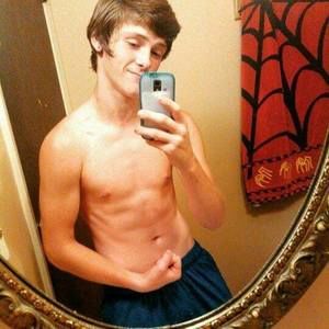 Meet your Posher, Ricco