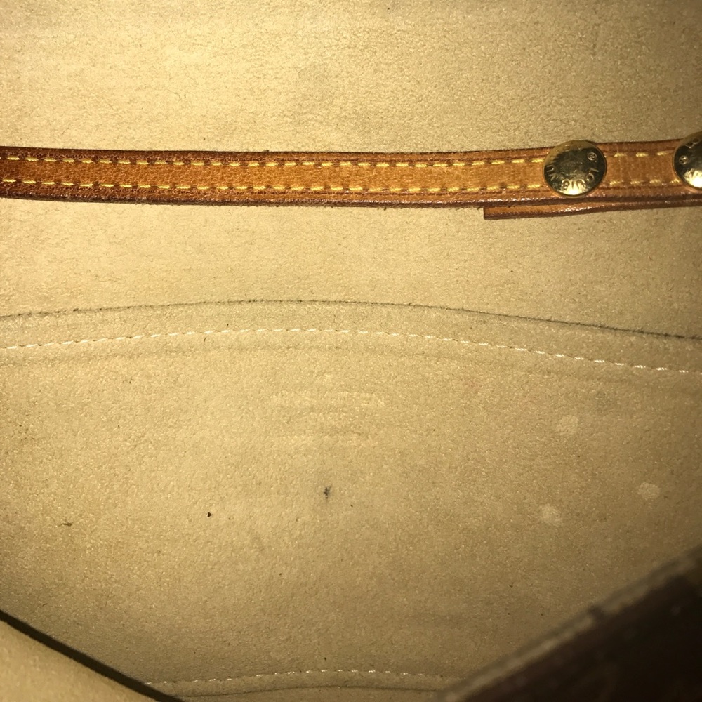 LV Crossbody - Picture 3 of 7