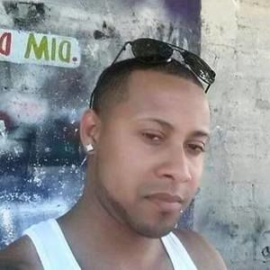 Meet your Posher, Cesar