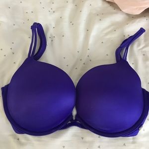 Victoria's Secret Push Up bra 32DD