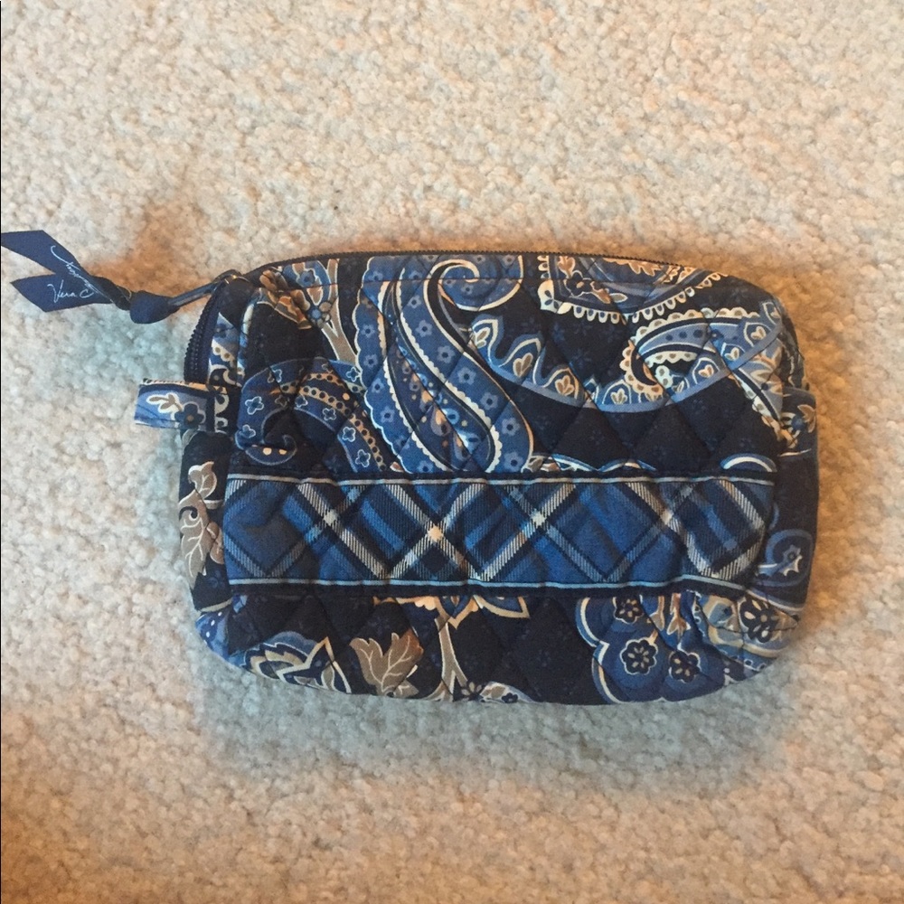 VERA BRADLEY small travel clutch