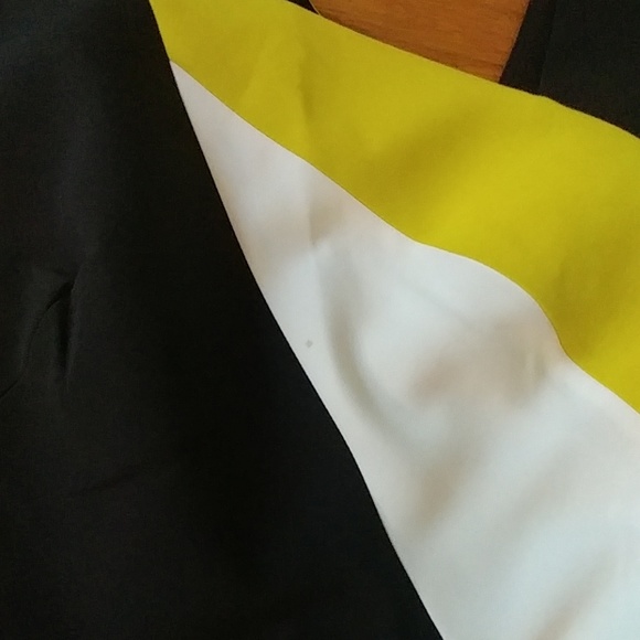 Milly colorblock dress size 2 with small stains - Picture 3 of 4